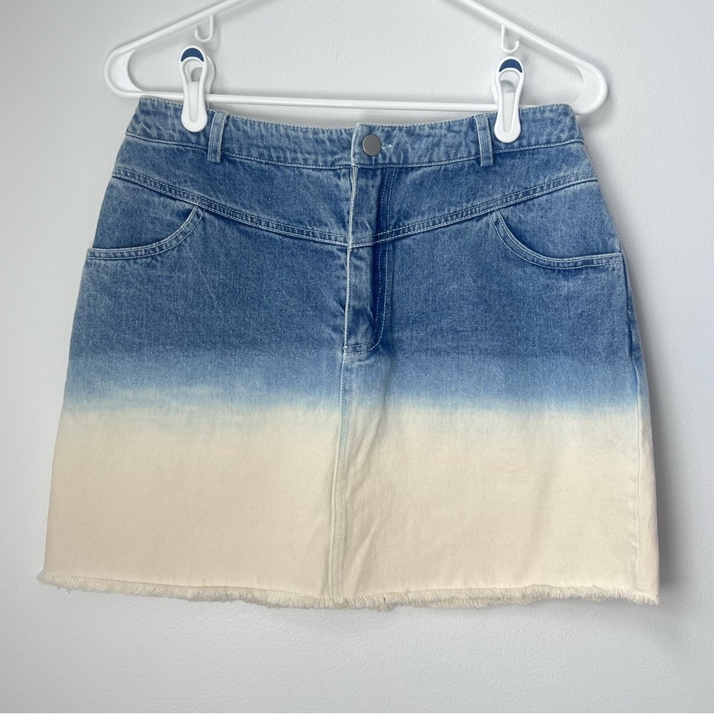 Le Lis Collection Denim Skirt Ombre Blue White Fringe NEW Size Medium Cotton